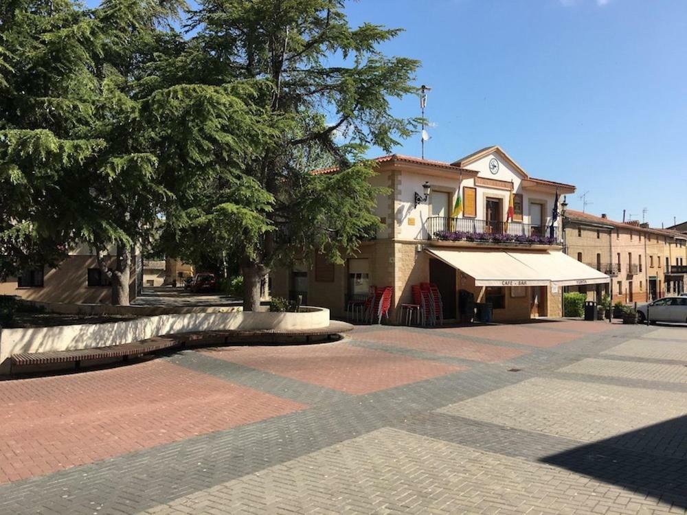 Apartamentos Turísticos Leiva -La Rioja Exterior foto