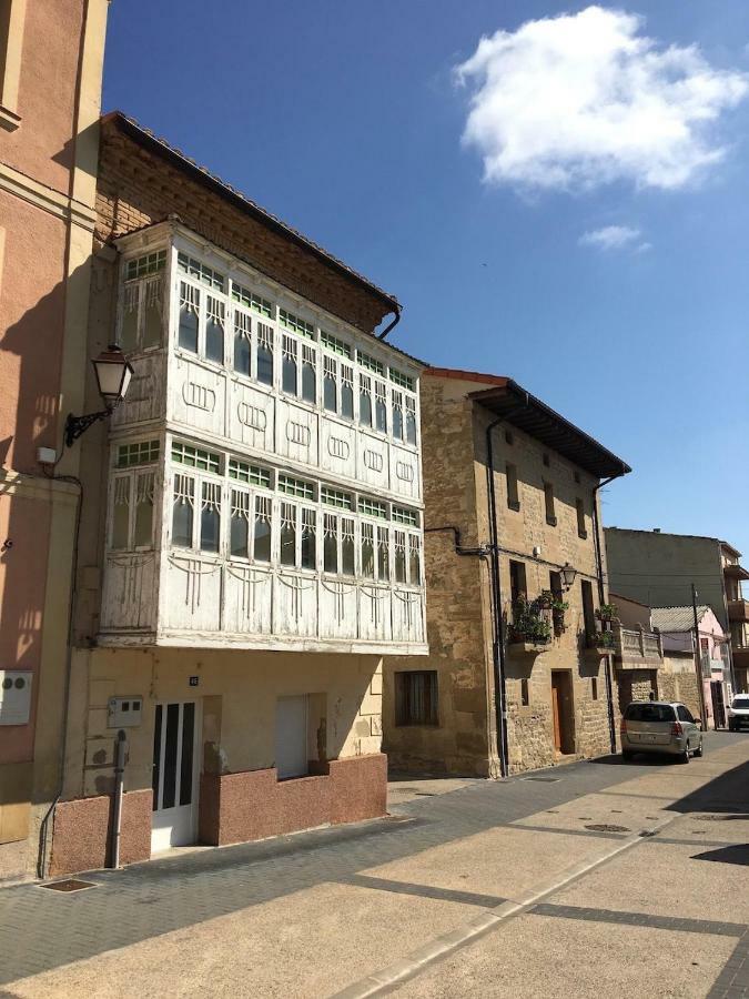 Apartamentos Turísticos Leiva -La Rioja Exterior foto